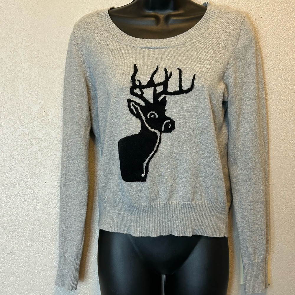 Forever 21 Sz M Heather Gray Lightweight Deer Sweater Christmas Winter Holiday